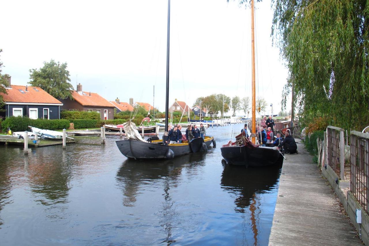 Landzicht Vakantiehuis Aan De Fluessen Elahuizen エクステリア 写真