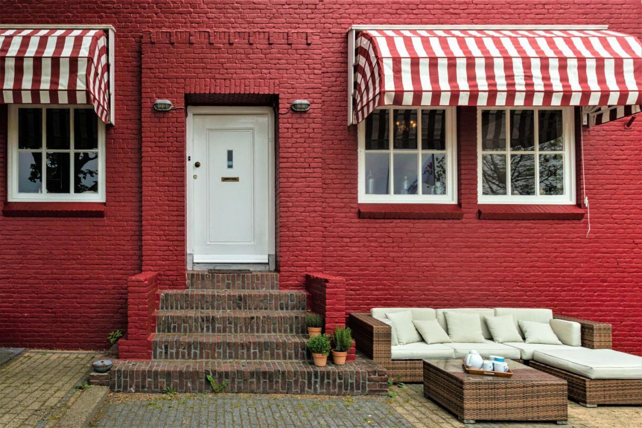 Landzicht Vakantiehuis Aan De Fluessen Elahuizen エクステリア 写真
